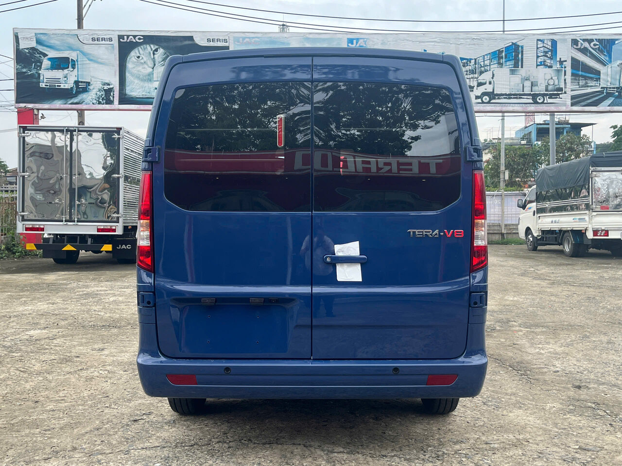 Tera V8 5 Chỗ Có Nên Mua? Những Thông Tin Bạn Cần Biết Trước Khi Quyết Định